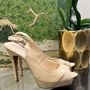 GUESS Beige Stiletto Slingback Heels With Snakeskin Accent